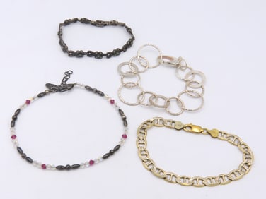 Group Lot of  Vintage 925 Sterlng Silver Jewelry