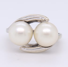 Contemporary White Gold Double Pearl Ring