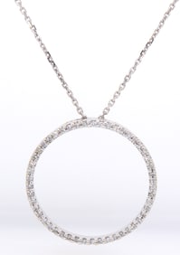 14kt White gold diamond circle pendant on chain necklace