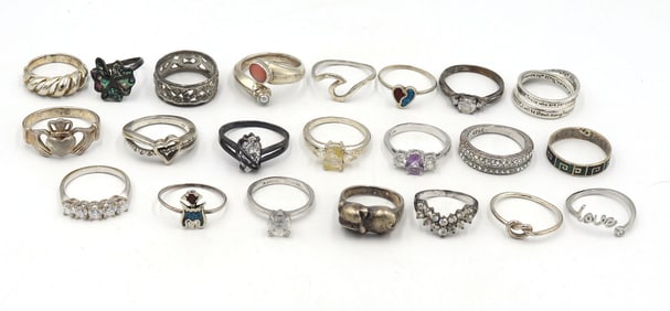 Group lot of Vintage 925 sterling silver rings