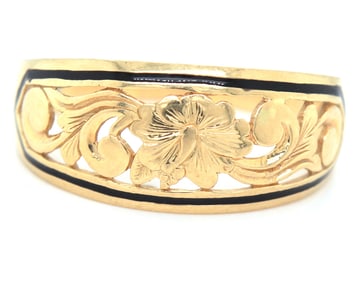 14kt Yellow gold engraved ring