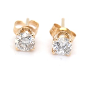 14kt Yellow gold 0.50ctw round brilliant cut diamond stud earrings