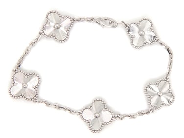 18kt White gold 5 motif clover bracelet