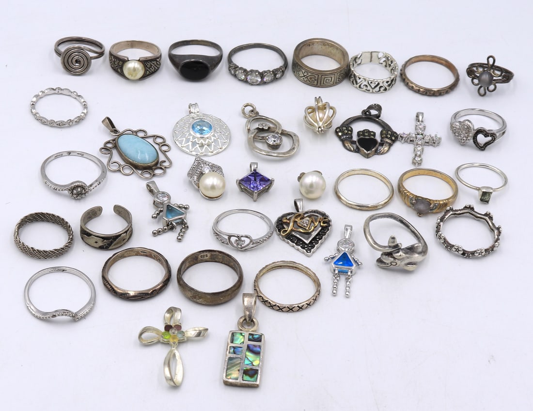 Group lot of Vintage 925 sterling silver Mis Jewelry (1 of 9)
