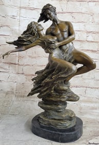 Modern Artwork Bronze Sculpture