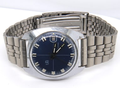 Voumard Back Set Winding Crown Blue Dial Watch