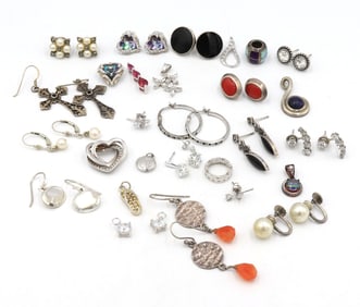 Group lot of vintage 925 sterling silver pendants and earrings