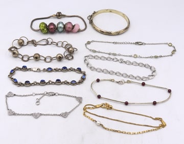 Group lot of vintage 925 sterling silver jewelry