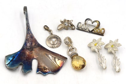 Lot of Vintage 925 sterling silver jewelry