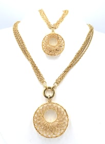 Set of fashion jewelry