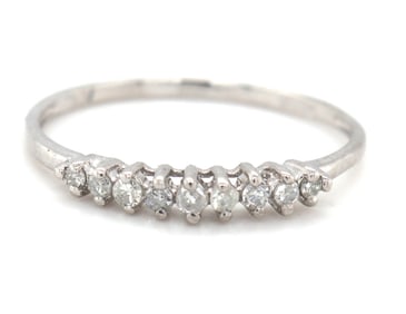 Platinum 0.15ctw 9 stone diamond band