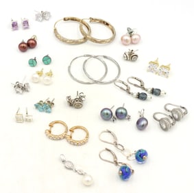 Group lot of Vintage 925 sterling silver earrings