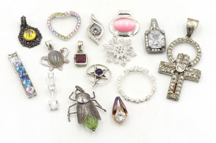 Group lot of Vintage 925 sterling silver pendants