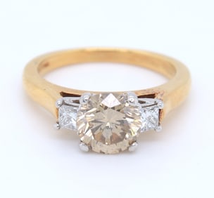 Incredible Yellow Gold Diamond Engagement Ring