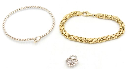 Group lot of Vintage 925 sterling silver Jewelry