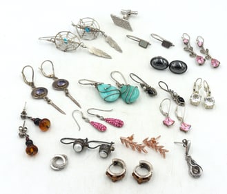 Group lot of Vintage 925 sterling silver earrings