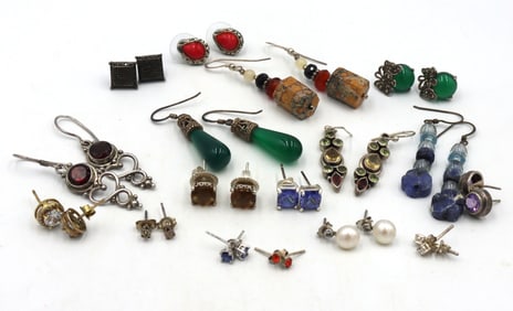 Group lot of Vintage 925 sterling silver earrings