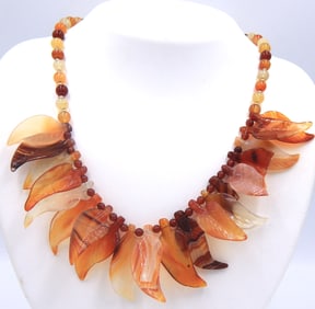 Amber leaf charm necklace