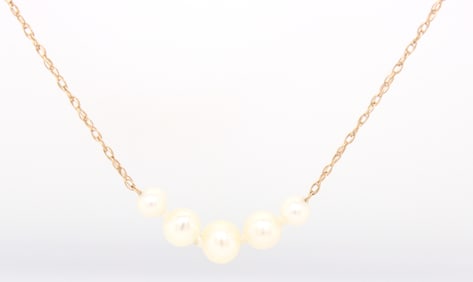 14kt Yellow gold white fresh water pearl necklace