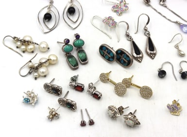 Group lot of Vintage 925 sterling silver earrings