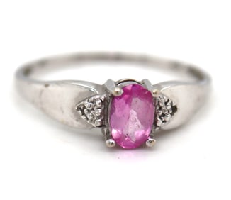 10kt White gold oval pink topaz ring