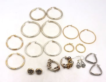 Group lot of Vintage 925 sterling silver earrings