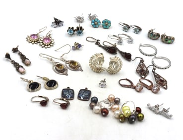Vintage 925 sterling silver group lot of earrings