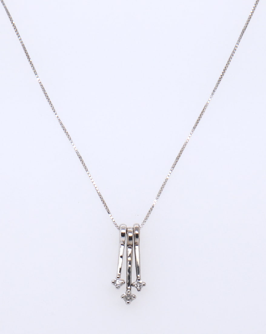 Beautiful White Gold 3 Bar Drop Diamond Dangle Pendant on Chain