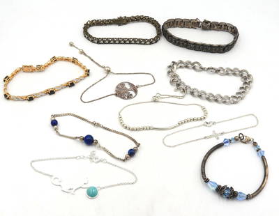 Group lot of 10 Vintage 925 sterling silver bracelets: Group lot of 10 Vintage 925 sterling silver bracelets. Total weight of lot 90 grams.