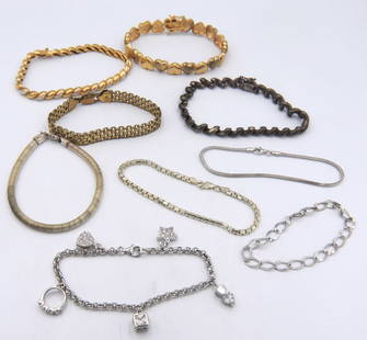 Group lot of 9 Vintage 925 sterling silver bracelets: Group lot of 9 Vintage 925 sterling silver bracelets. Total weight of lot 105.1 grams.