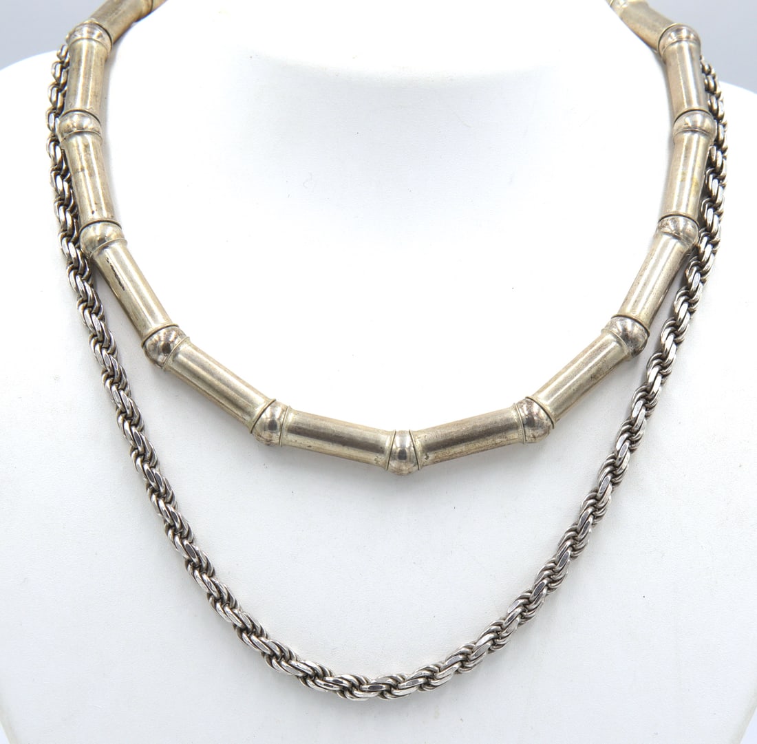 Group lot of 2 Vintage 925 sterling silver necklaces (1 of 7)