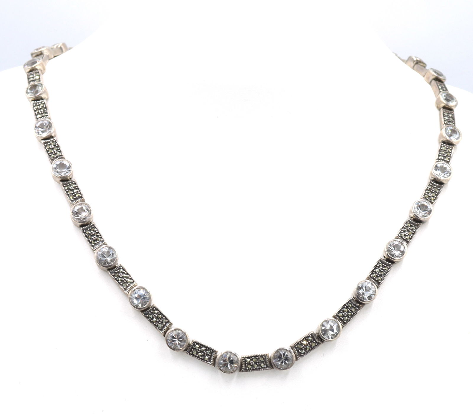 Vintage 925 sterling silver signed crystal link necklace (1 of 5)