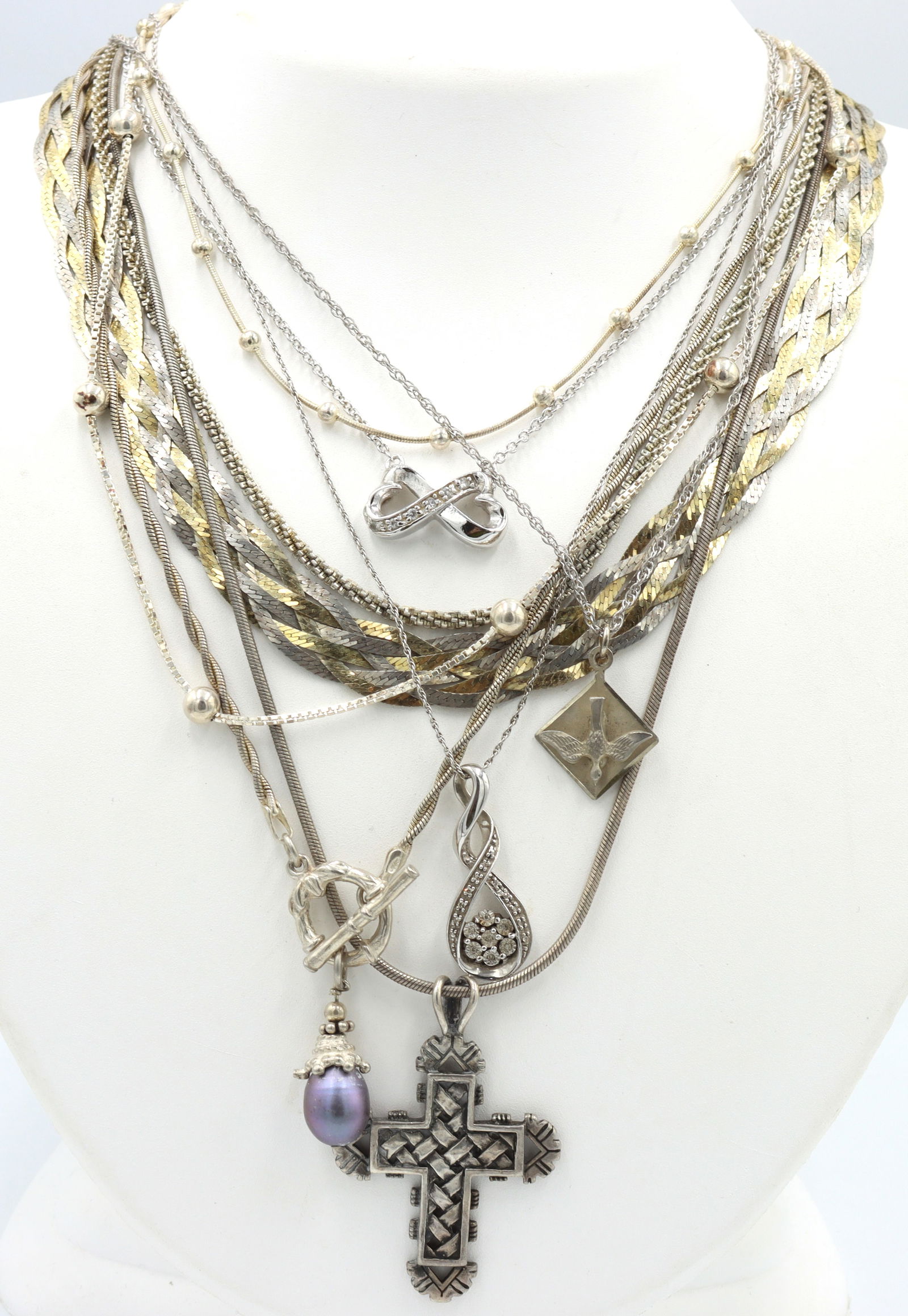 Group lot of Vintage 925 sterling silver necklaces (1 of 12)