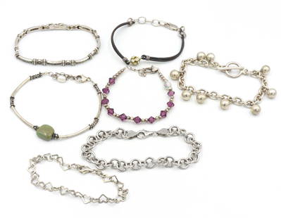 Group lot of 7 Vintage 925 sterling silver bracelets: Group lot of 7 Vintage 925 sterling silver bracelets. Total weight of lot is 70.4 grams.