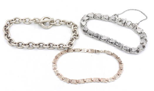 Group lot of 3 Vintage 925 sterling silver bracelets: Group lot of 3 Vintage 925 sterling silver bracelets. Total weight of lot is 50.3 grams.