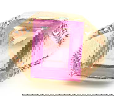 10kt Yellow gold pink topaz men's ring: 10kt Yellow gold pink topaz men's ring. Total weight of ring is 5.6 grams. Ring size 10"