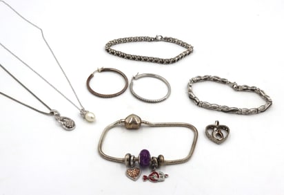 Group of vintage 925 sterling silver mixed jewelry