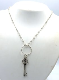 925 Sterling silver Key on Kingdom pendant on chain