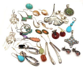 Group of vintage 925 sterling silver mixed earrings