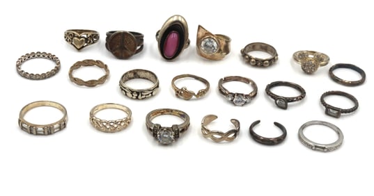 Group lot of Vintage 925 sterling silver rings