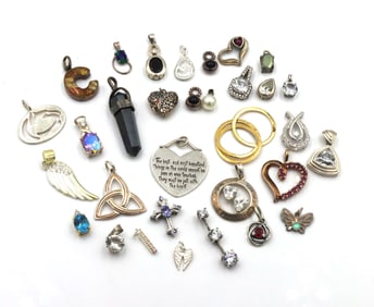 Group lot of Vintage 925 sterling silver pendants