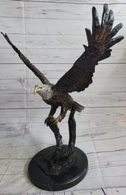 Stunning Eagle Bronze Statue
