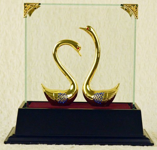 24K Gold Plate Two Swan Bird Sculpture (1 of 3)