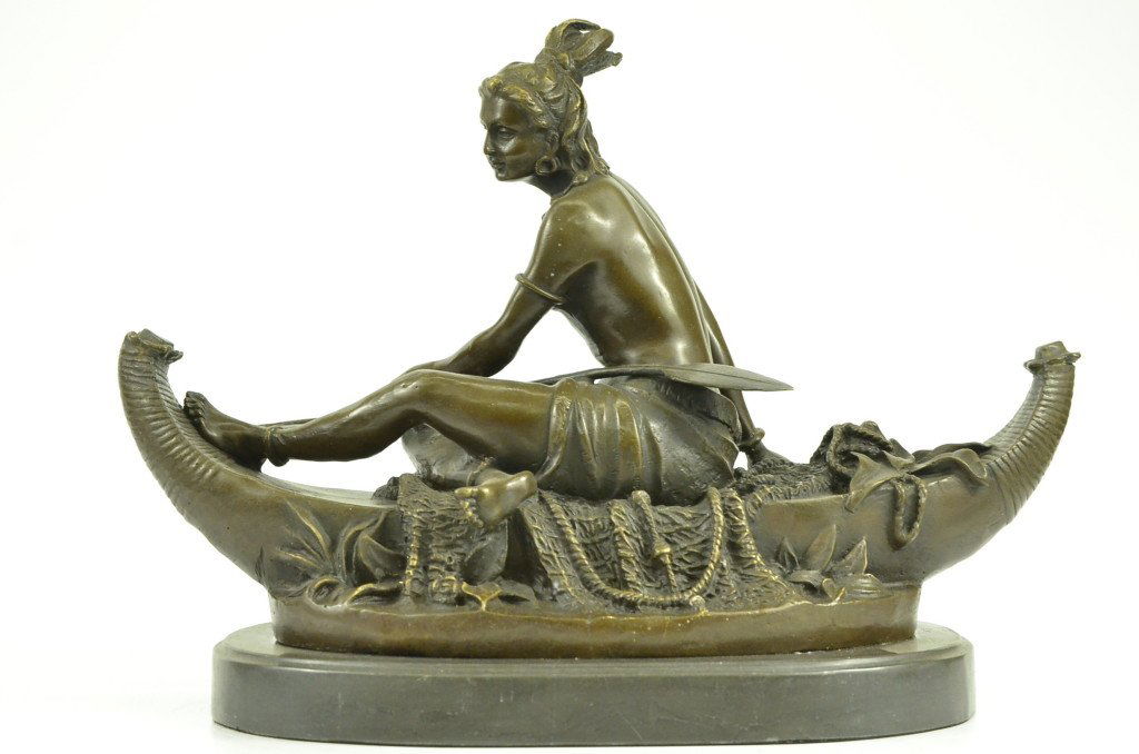 Indian Native American Elegant Classic Bronze sculpture (1 of 9)