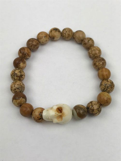 8mm Jasper beads and bone skull: 8mm Jasper beads and bone skull. Length: stretchy, approximetly 6 to 7 inches.