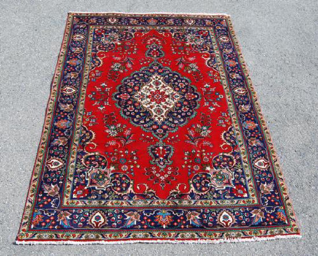 Gorgeous and high quality Tabriz design Rug (1 of 4)