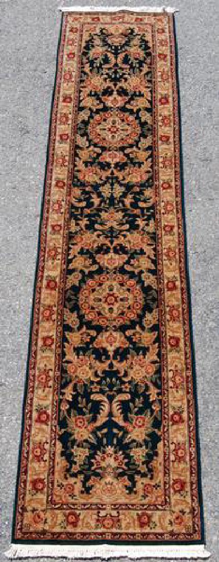 Nice Tabriz Design Runner W/silk Highlights (1 of 4)