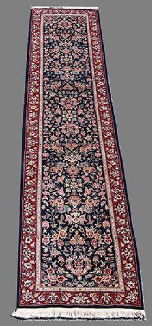 Eye-catching Kashan Design Runner W/Silk Highlights (1 of 4)