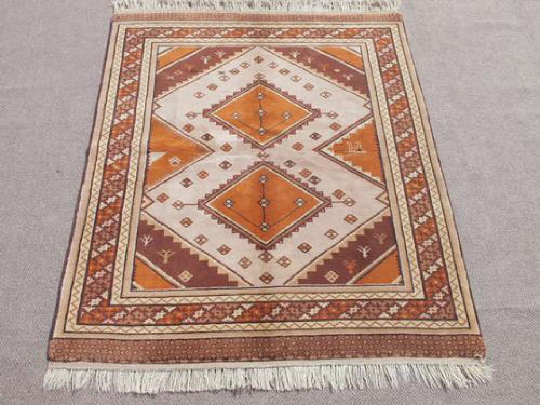 Beautiful Fine Quality Semi Antique Oashak Design (1 of 5)