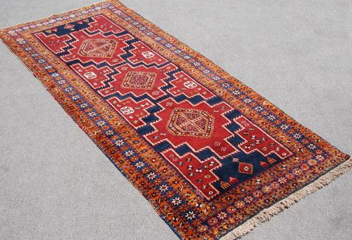 Visually Appealing Persian Meshkin Rug 4.8x10.5 (1 of 4)